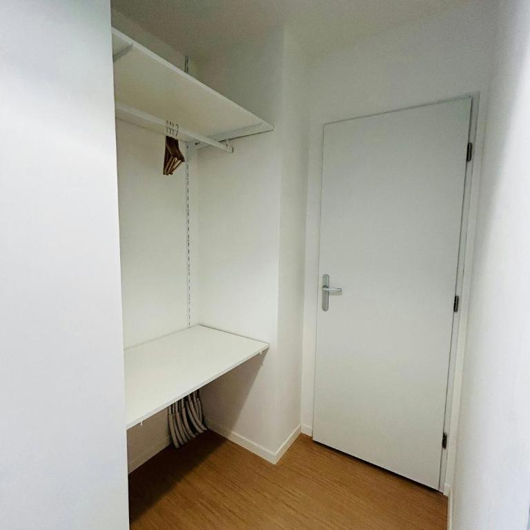 We Live In R - Suite 304 - Apartamento - 7