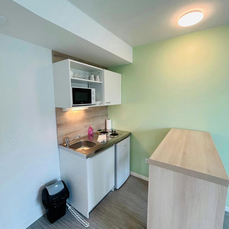 Suite Moderne au coeur de Reims We Live In R 303 - Appartamento - 3