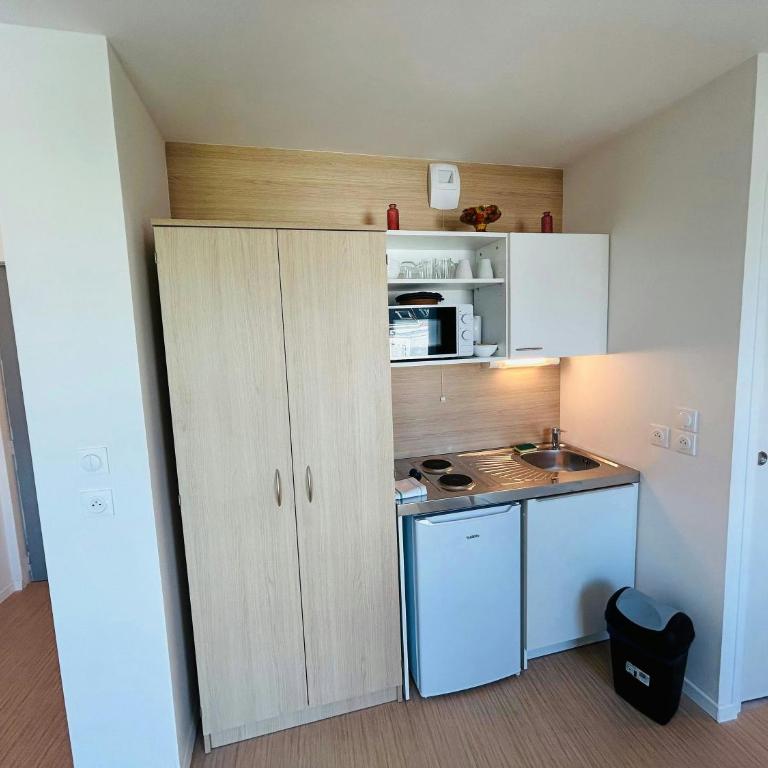Studio Moderne au Cœur de Reims We Live In R 101 - Appartamento - 8