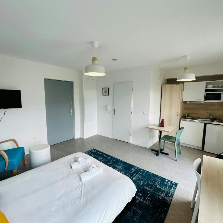 We Live In R - Suite 301 - Apartamento - 3