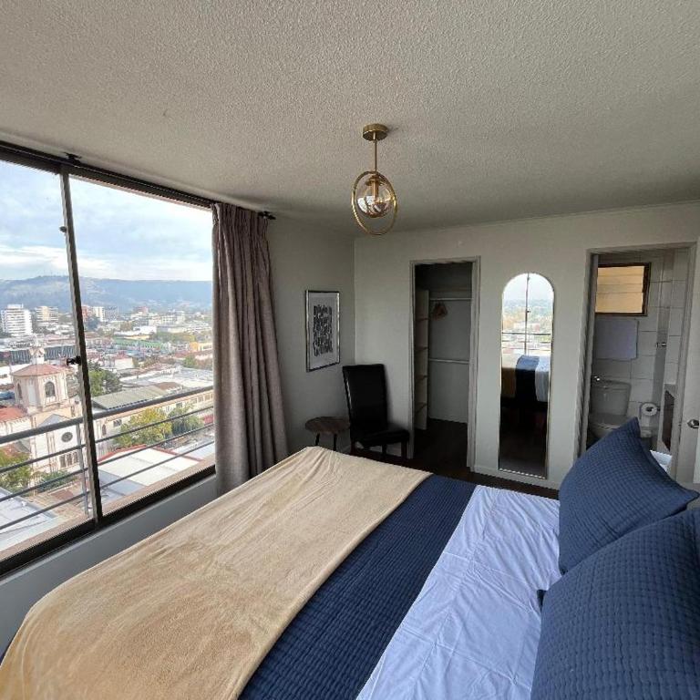 Moderno departamento en centro Talca - Estacionamiento y WiFi - Two-Bedroom Apartment with City View - 4
