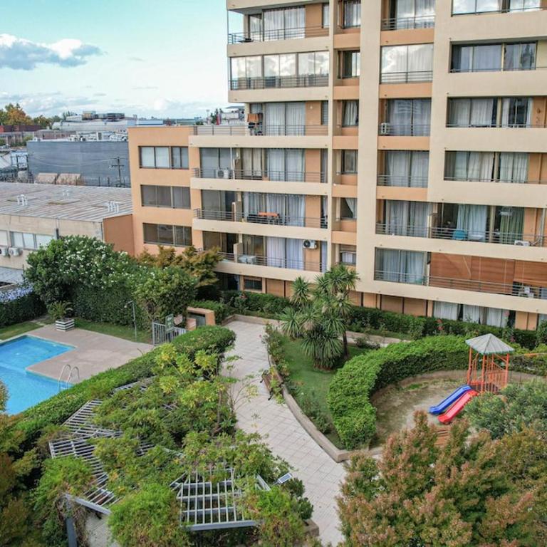 Moderno departamento en centro Talca - Estacionamiento y WiFi - Two-Bedroom Apartment with City View - 30