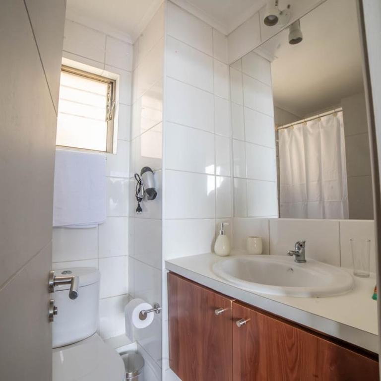 Moderno departamento en centro Talca - Estacionamiento y WiFi - Two-Bedroom Apartment with City View - 28