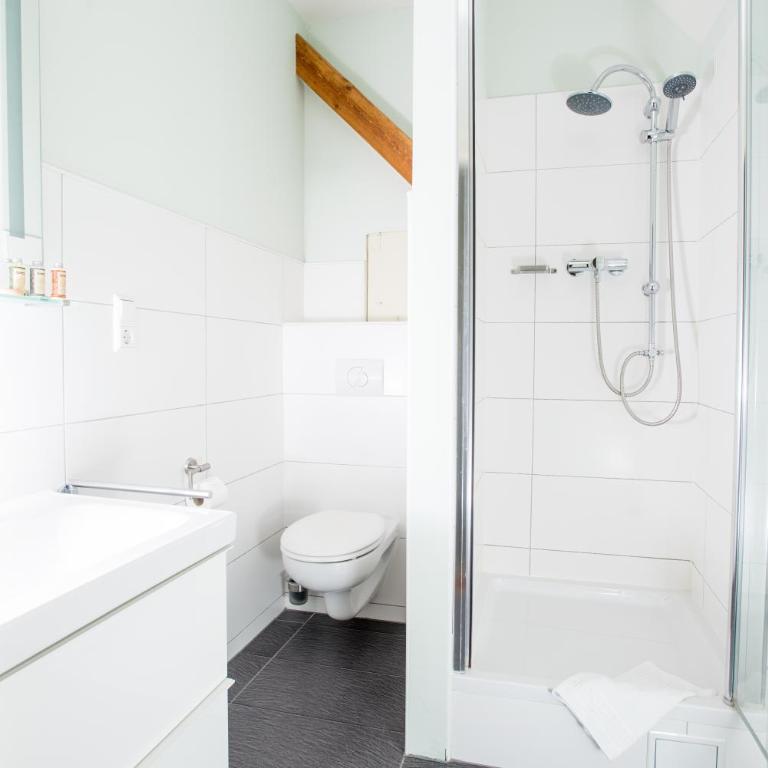 Allgäuer Genusshotel und Historischer Dorfgasthof Hirsch - Doppelzimmer - historisches Gebäude - 2