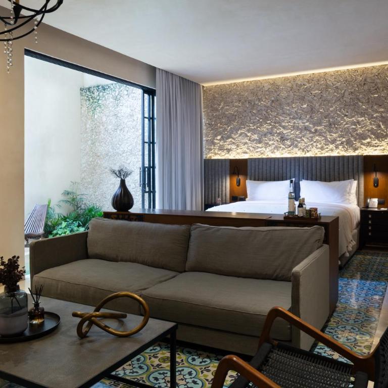Adoro Hotel Boutique - MASTER SUITE WITH PLUNGE POOL - 14