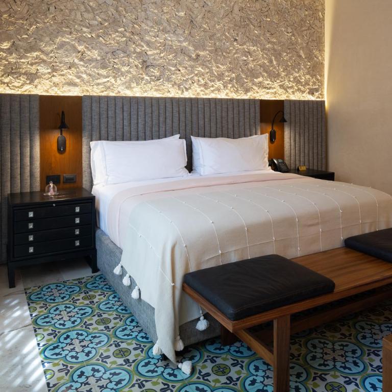 Adoro Hotel Boutique - MASTER SUITE WITH PLUNGE POOL - 22
