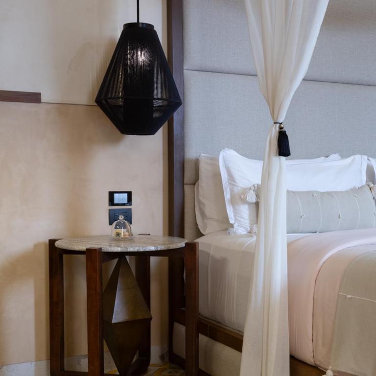 Adoro Hotel Boutique - JUNIOR SUITE WITH BATHTUB - 13