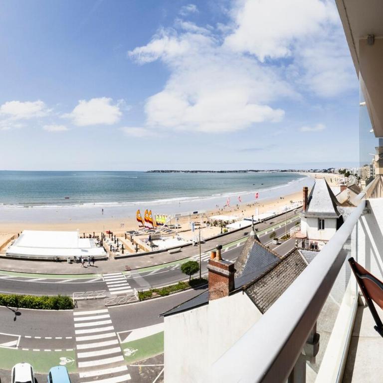 Studio luxe panoramique face mer baie de La Baule - Studio - 11