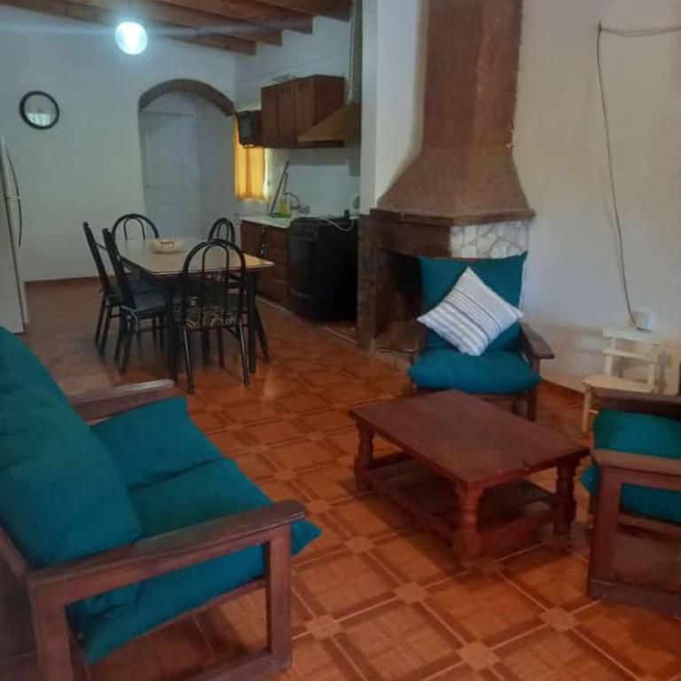 Cabaña Ullum - Two-Bedroom House - 6