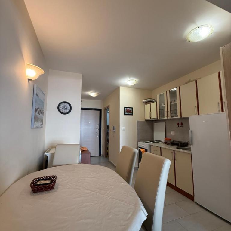 Comfort Apartment Budva Near Kuzina with Parking - Apartman sa 1 Spavaćom Sobom - 4
