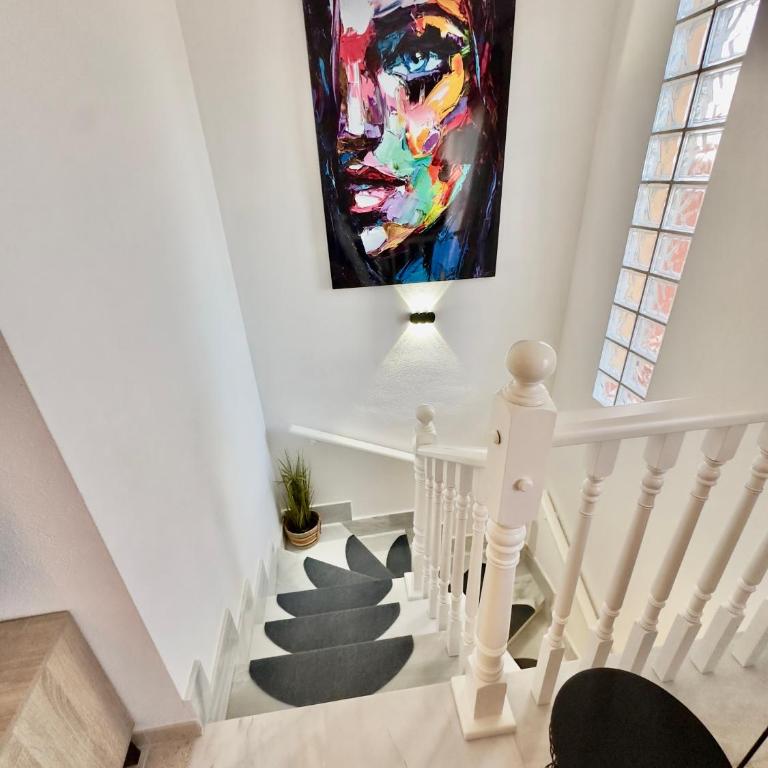 Sunny 3 bedroom townhouse with a terrace with a sea view - Two-Bedroom Apartment - 13