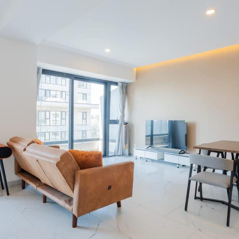 Designer Loft with insane Amenities Gym Cine Spa - Apartment - 6
