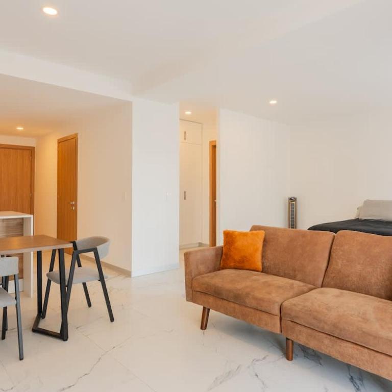 Designer Loft with insane Amenities Gym Cine Spa - Apartment - 13