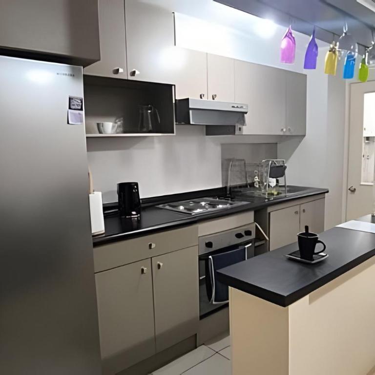 Depto. en Condominio Marconi, estacionamiento/wifi - Two-Bedroom Apartment - 19