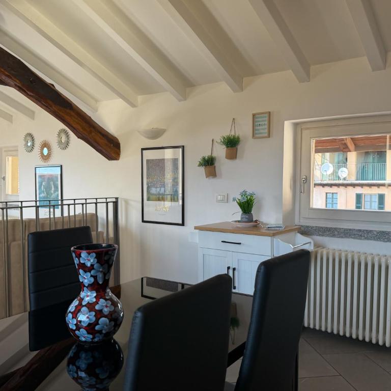 Skyway apartment with private lake view terrace - Appartamento con 2 Camere da Letto - 17