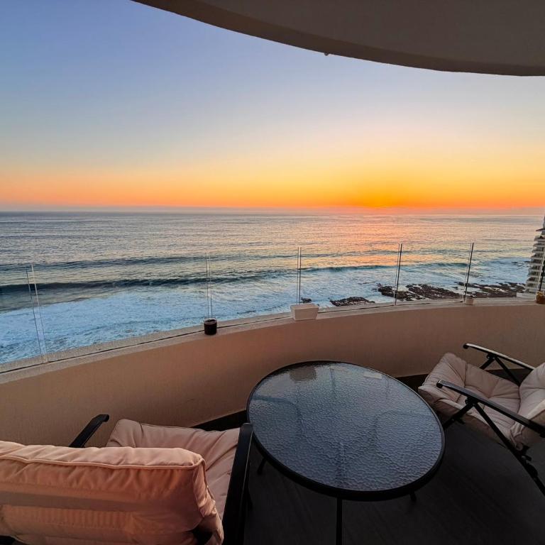 Amazing ocean view Cavancha Peninsula - One-Bedroom Apartment - 1