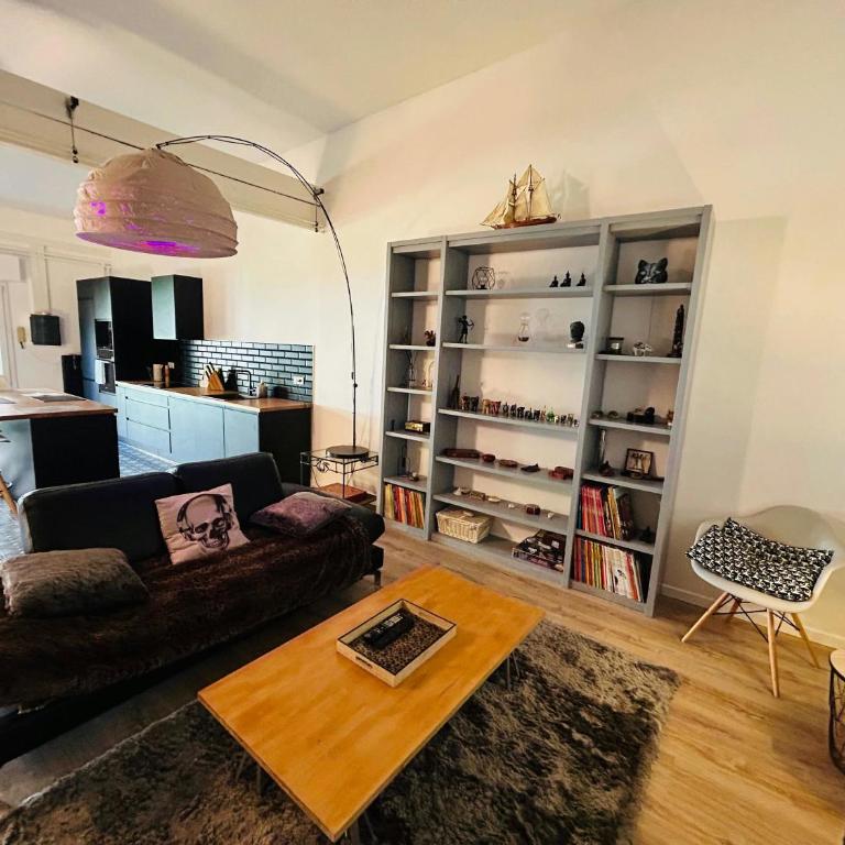 Latelier du Centre Cathédrale - Apartment - 13