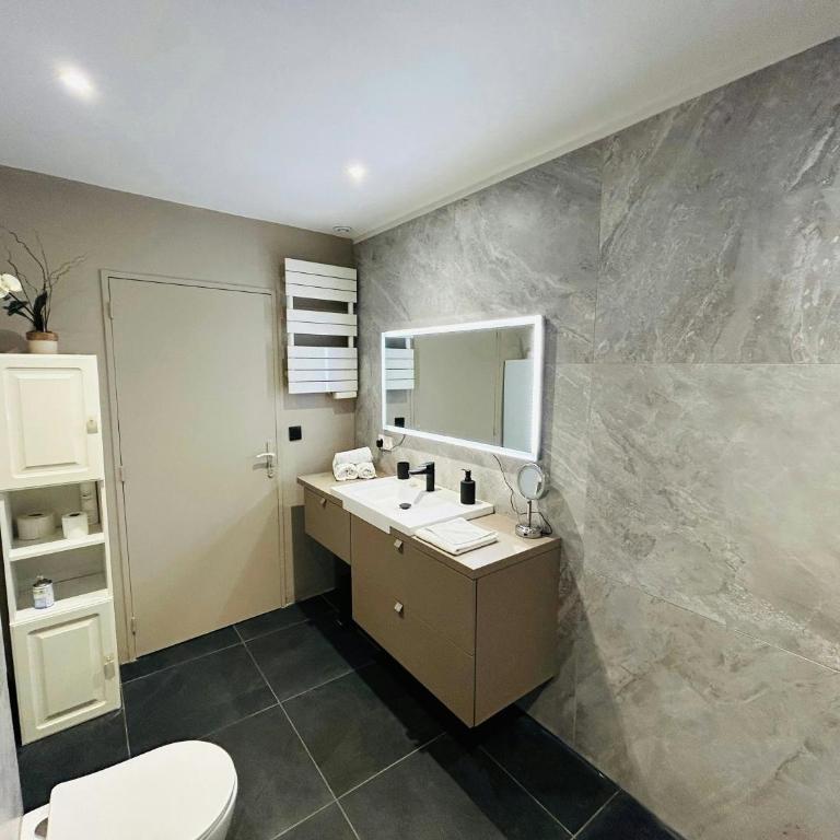 Latelier du Centre Cathédrale - Apartment - 17