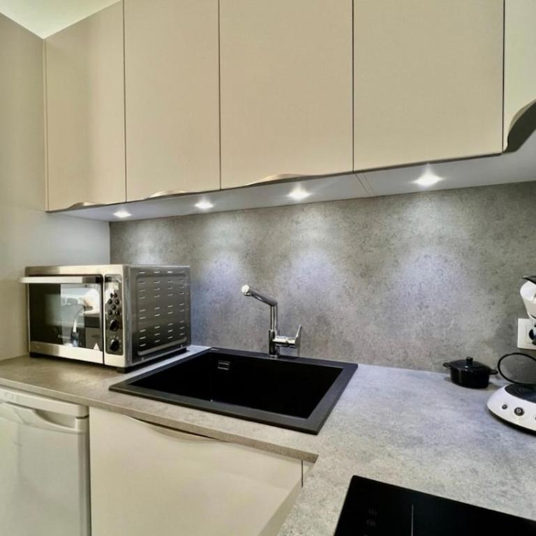 Perfect location for this bright apartment - Appartement 1 Chambre - 5