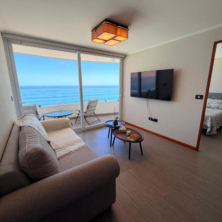 Amazing ocean view Cavancha Peninsula - One-Bedroom Apartment - 11