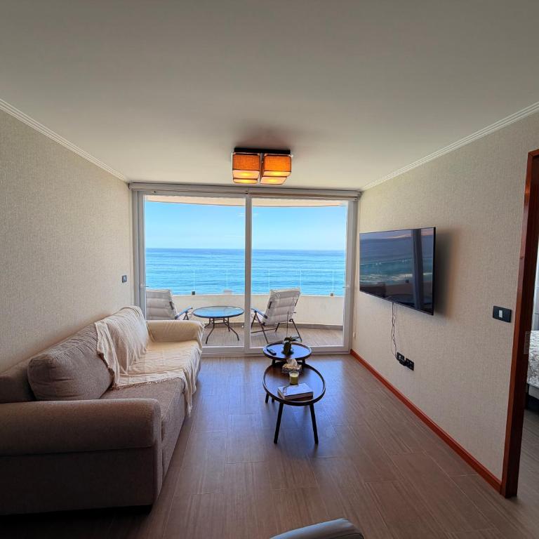 Amazing ocean view Cavancha Peninsula - One-Bedroom Apartment - 9