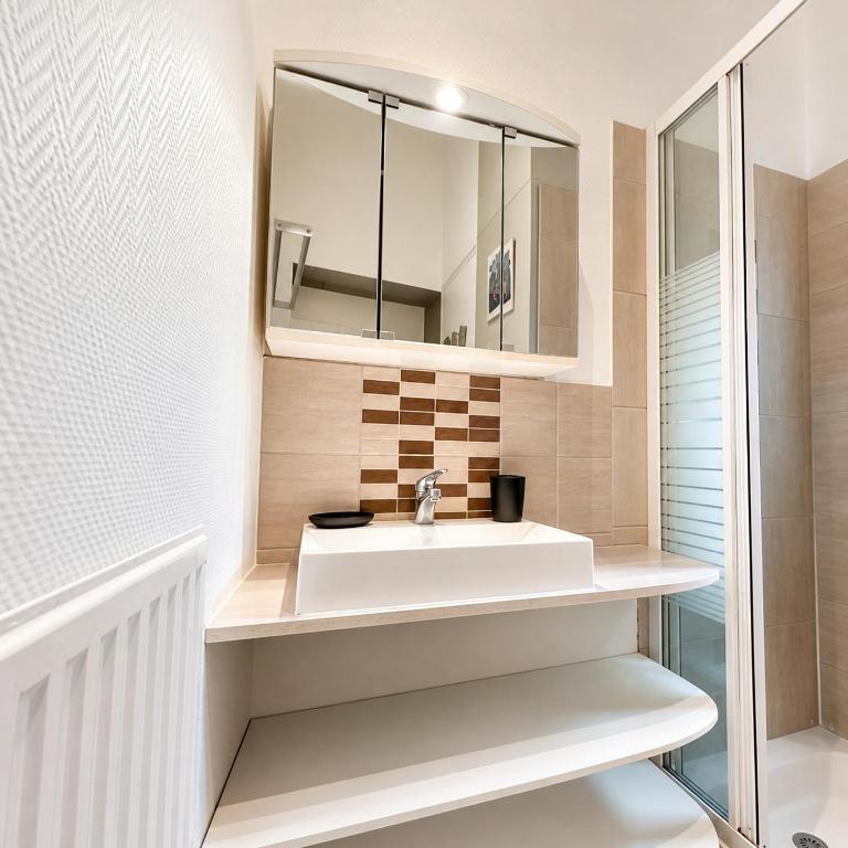 Studio confortable face à l'île Versaillaise - Monolocale - 18
