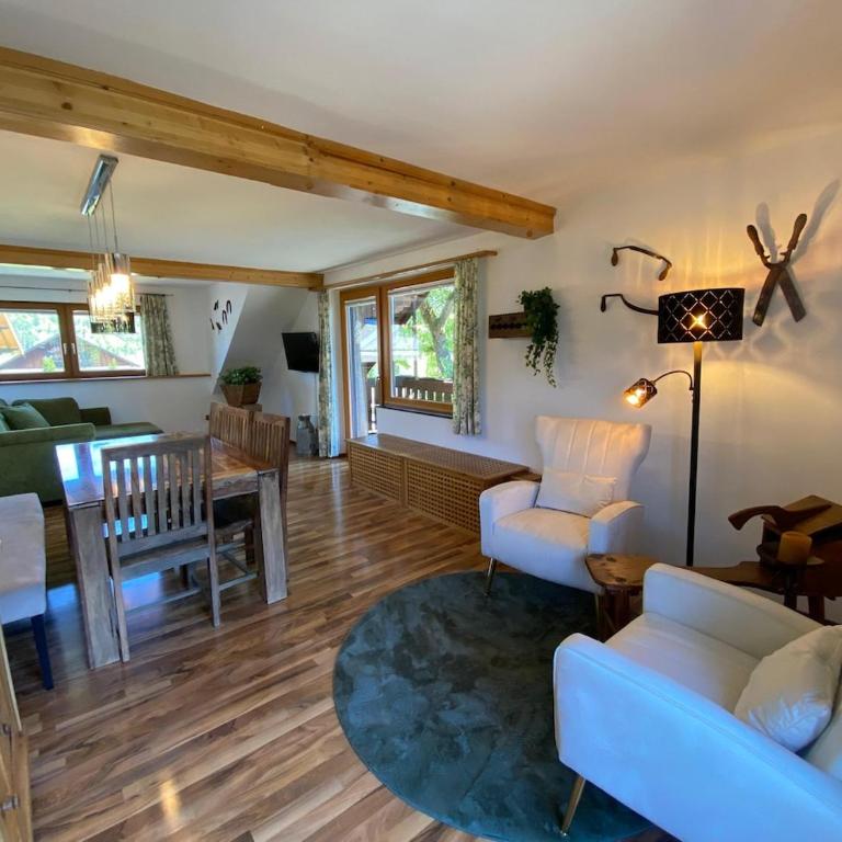 Fantastic apartment with unique panoramic views in Kuchl - Apartment mit 2 Schlafzimmern - 16