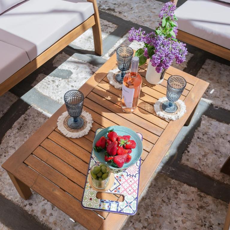 Charming Townhouse in Old Town with Roof Terrace - Two-Bedroom Townhouse - 7