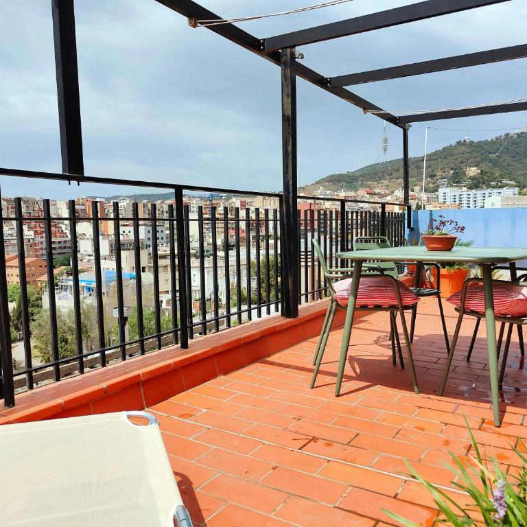 Amazing city views terrace Gràcia - Parc Güell - Apartment - 30