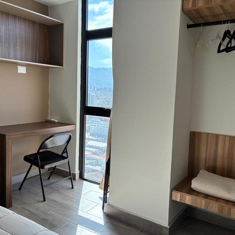 Adhoc Torre Colonia Executive Apartments Monterrey Downtown - Two-Bedroom Apartment with Mountain View - 9