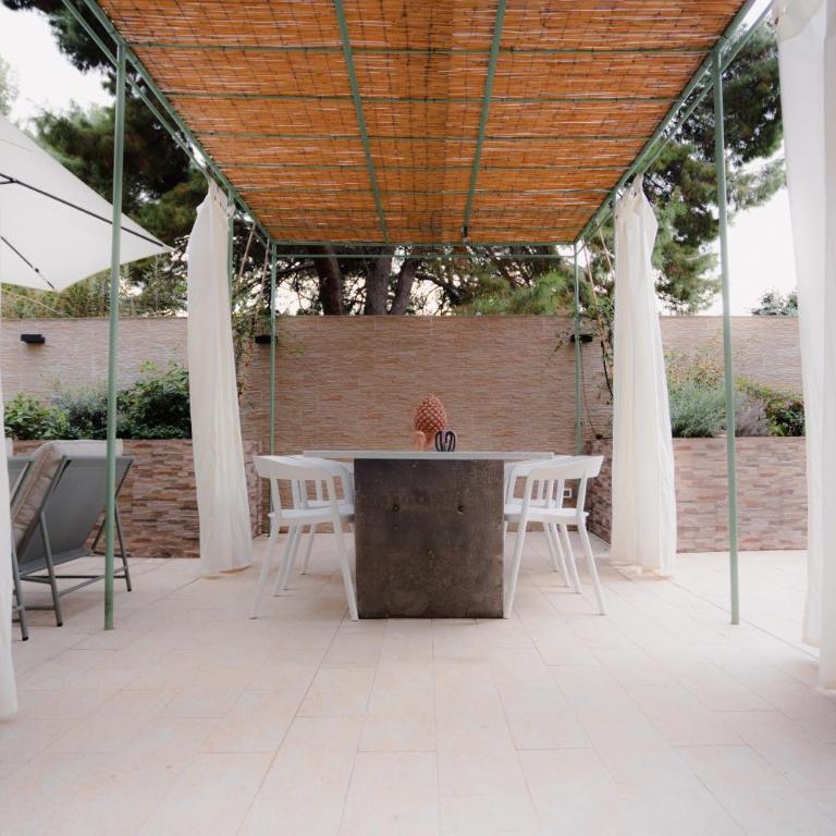 Elegante appartamento con patio a 5 min dal mare - Apartment mit 2 Schlafzimmern - 11