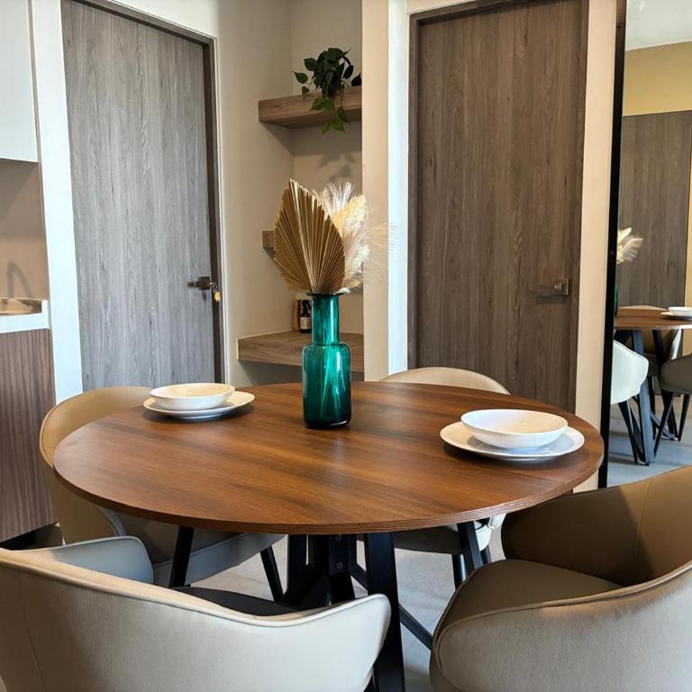Adhoc Torre Colonia Executive Apartments Monterrey Downtown - Two-Bedroom Apartment with Mountain View - 15