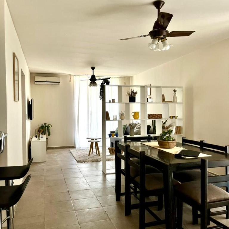 Casa Akbar - Apartamento Premium de 3 dormitorios con balcón - 1