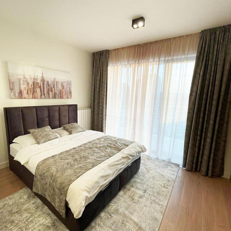 Aqua Elegance - One-Bedroom Apartment - 6