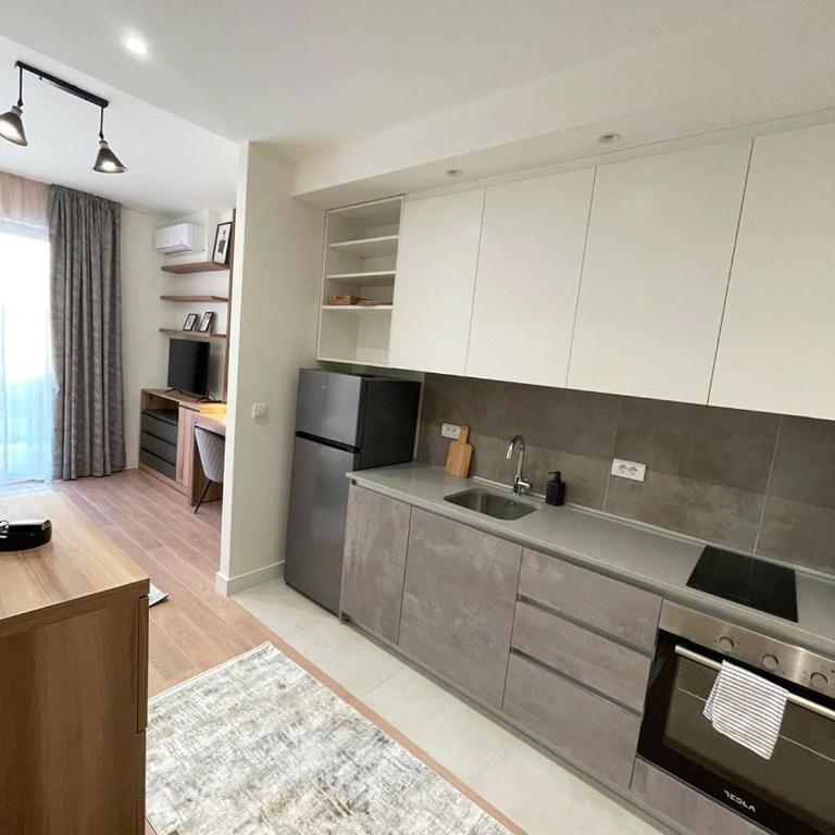 Aqua Elegance - One-Bedroom Apartment - 9