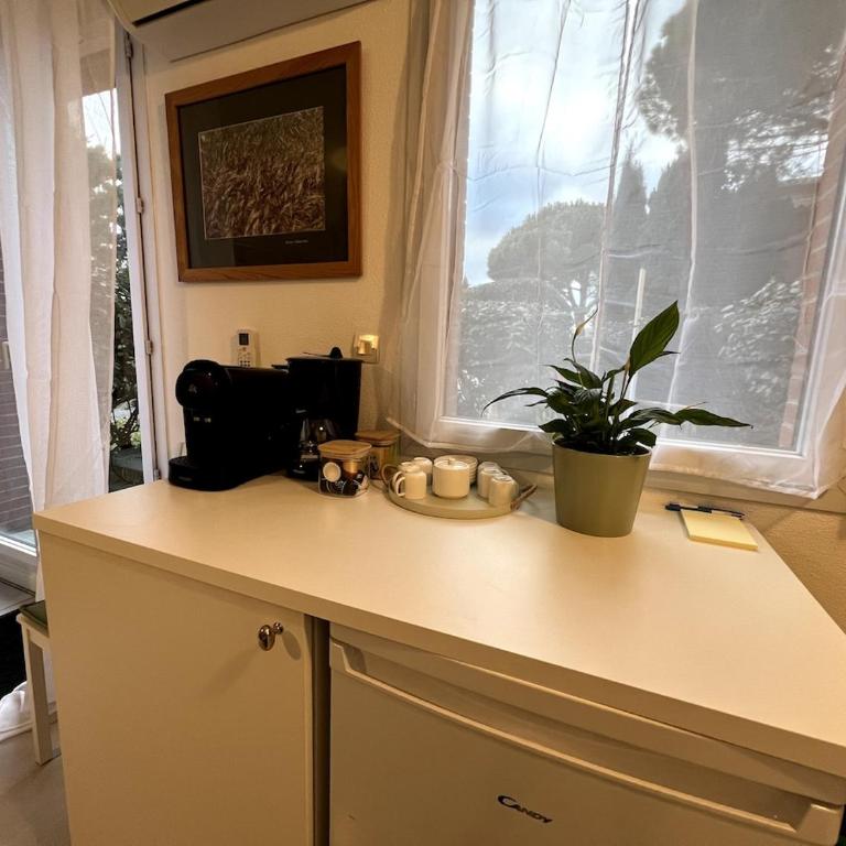 Studio avec Jardin Privé, Piscine, Tennis, Climatisation, calme - Apartment mit 1 Schlafzimmer - 20