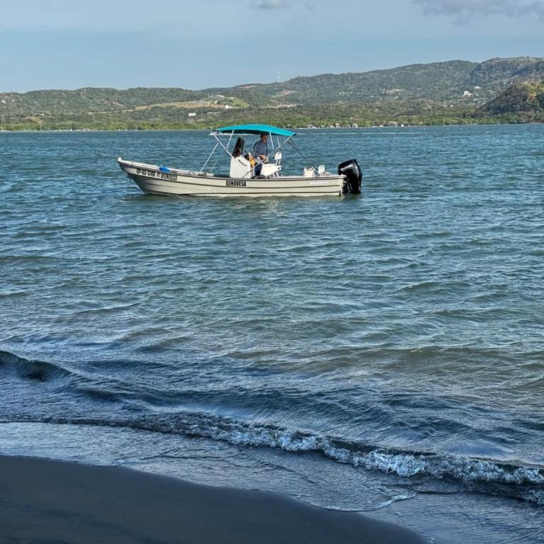 Cabin 6 with private Jacuzzi, furnished and peaceful - Two-Bedroom Apartment - 22