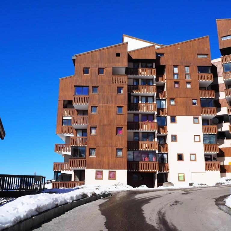 Résidence Ski Soleil - Appartement lumineux · Départ ski aux pieds · Terrasse MAE-1054 - Appartement - 2