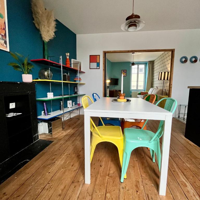 L appart Pop, ambiance années 70, proche centre, 6 personnes - Appartamento - 11