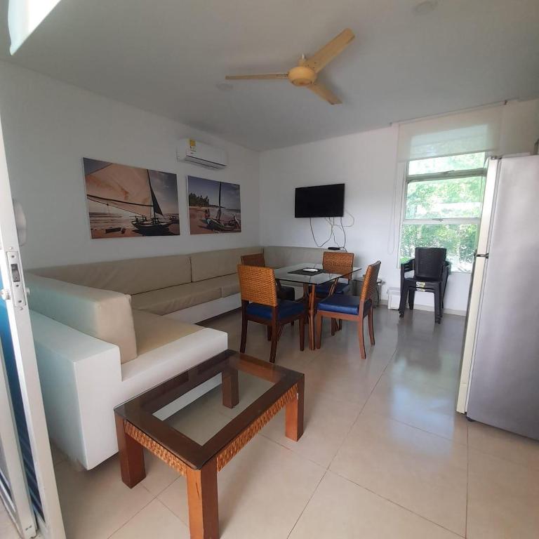 Cabin 6 with private Jacuzzi, furnished and peaceful - Two-Bedroom Apartment - 29