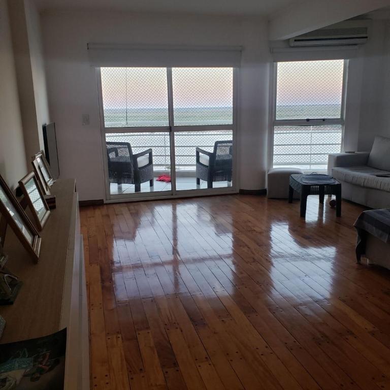 RÍOMÍO-3 dormitorios-cochera - Apartamento Premium de 3 dormitorios con balcón - 8