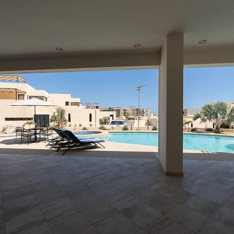 Modern 2BR Condo Close to Downtown Cabo - Apartamento - 42