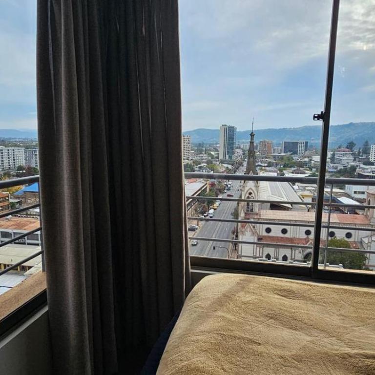 Moderno departamento en centro Talca - Estacionamiento y WiFi - Two-Bedroom Apartment with City View - 34