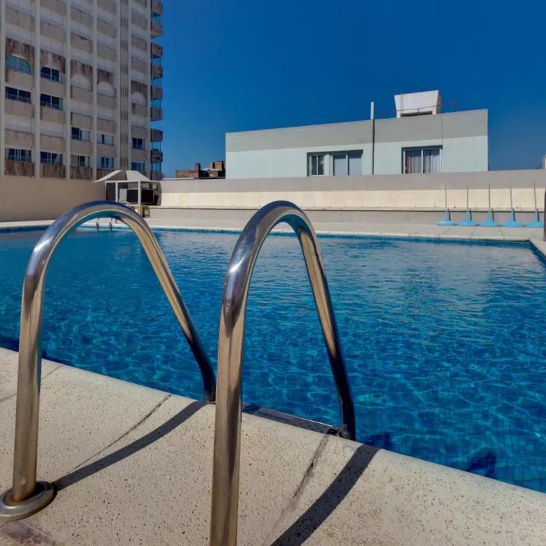 Vista al mar en el mismo centro de Punta del Este - Apartamento de 2 dormitorios - 3
