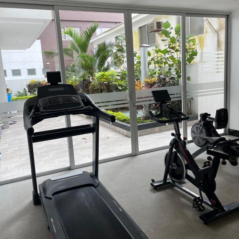 Penthouse by the sea, pool and jacuzzi - Apartment - 22