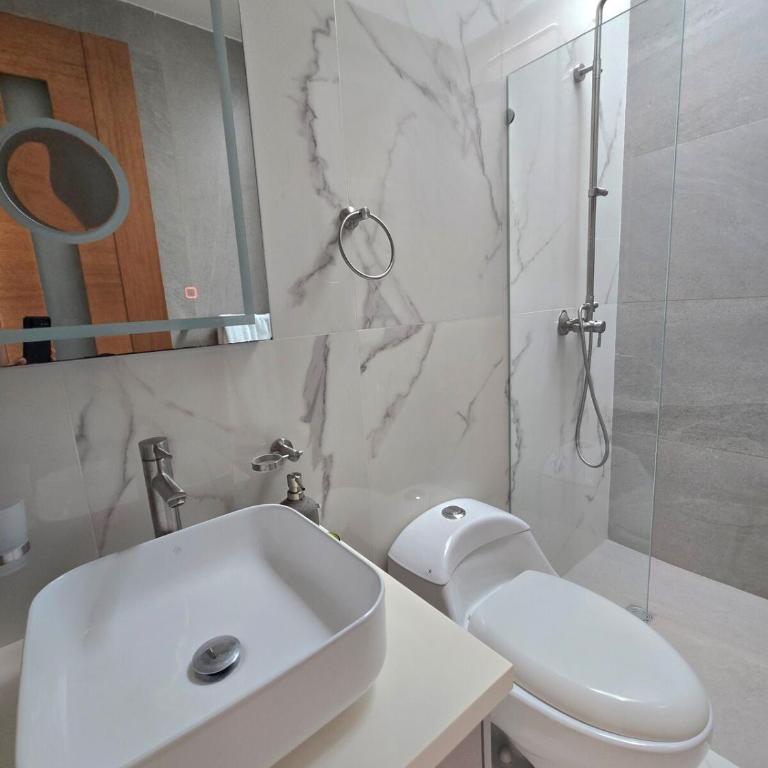 Penthouse by the sea, pool and jacuzzi - Apartment - 38