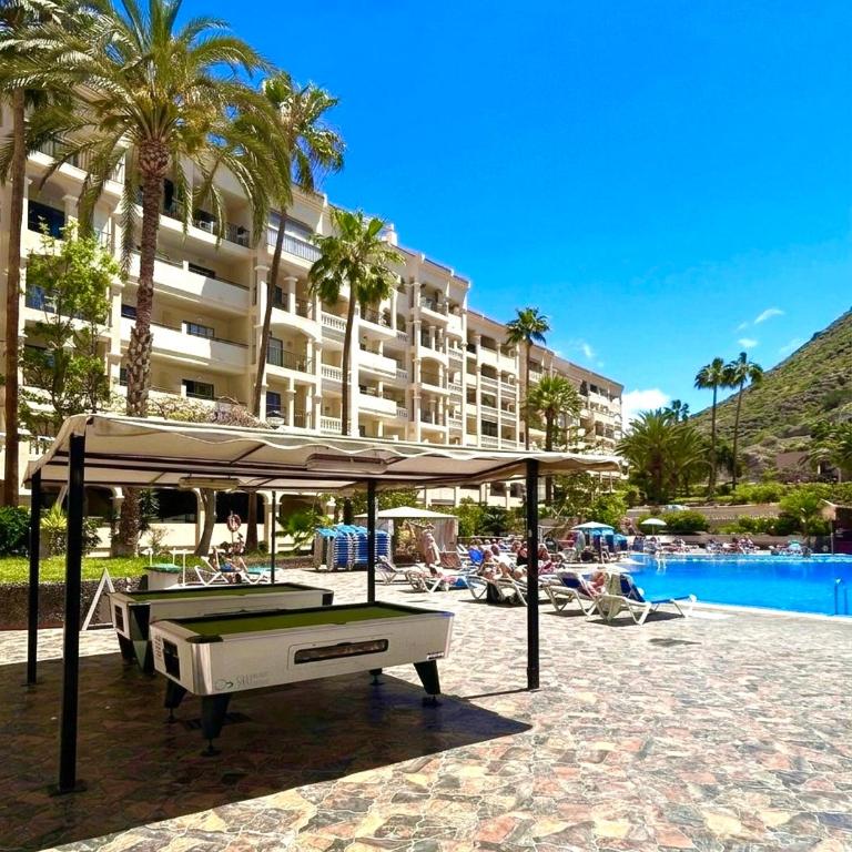 Peaceful & Bright Loft, HEATED POOL, NETFLIX, FREE WIFI & PARKING, TENNIS - Apartamento de 1 dormitorio - 14