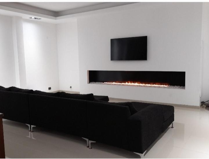 Casa Minimalista - Three-Bedroom House - 3