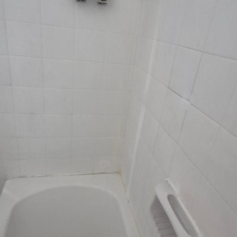 Centro cívico a 100 metros de distancia - Apartamento de 1 dormitorio con vistas al lago - 10