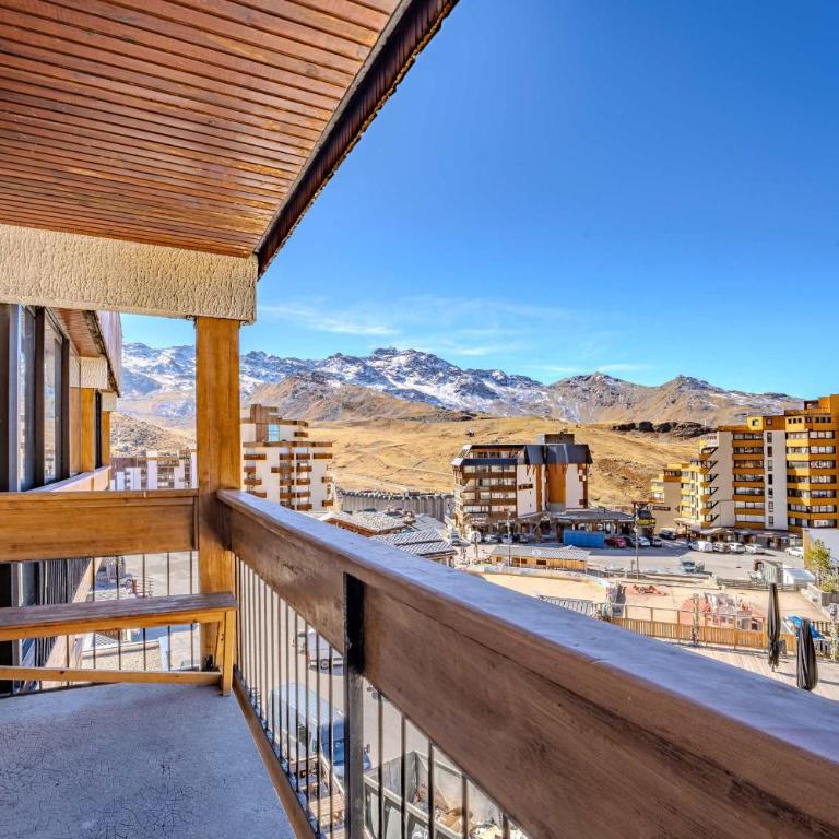 Ski-In Out with Wide Mountain Views - Appartement - 7